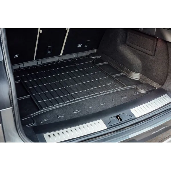 Obloga (kadica) prtljažnika/teretnog prostora FROGUM MMT A042 TM413412